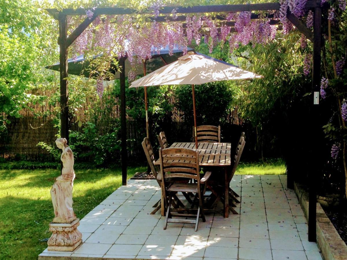 A L'Oree Du Parc Bed and Breakfast Besançon Buitenkant foto