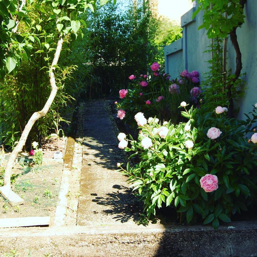 A L'Oree Du Parc Bed and Breakfast Besançon Buitenkant foto
