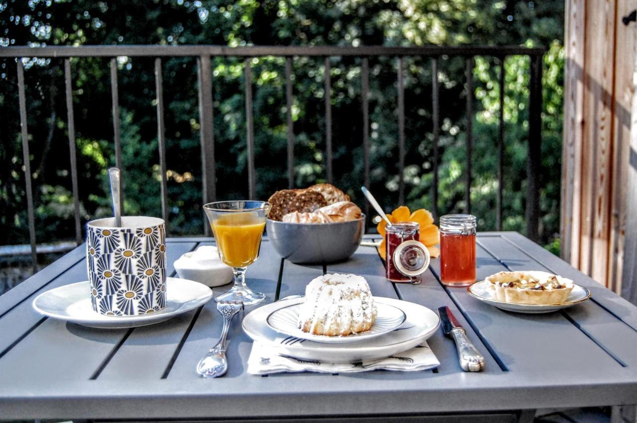 A L'Oree Du Parc Bed and Breakfast Besançon Buitenkant foto